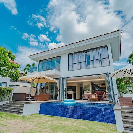 Emblem Sea 3 Bedroom Villas Đà Nẵng Extérieur photo